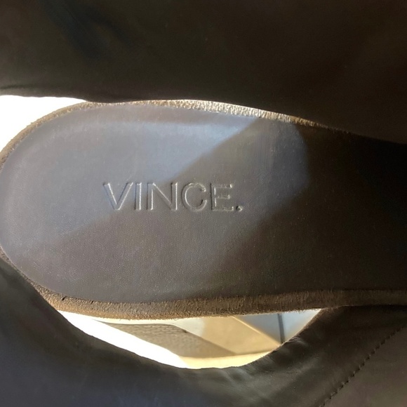 VINCE Fenmore Taupe Brown Suede Peep Toe Ankle Bootie Boot Heels - Picture 9 of 12